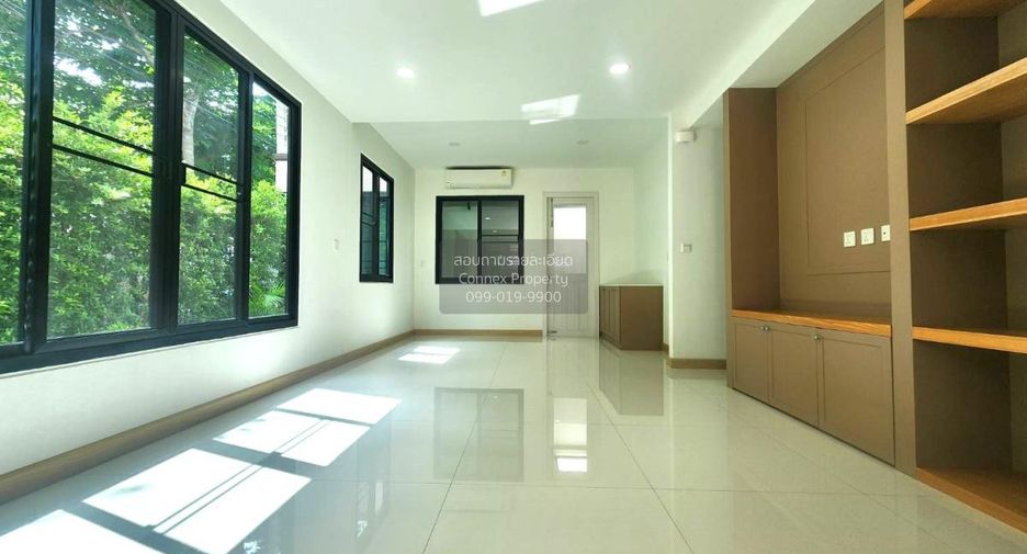For sale 3 bedrooms townhouse in Bang Kruai, Nonthaburi