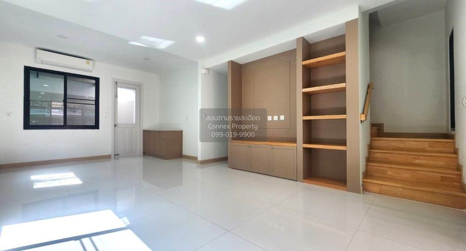 For sale 3 bedrooms townhouse in Bang Kruai, Nonthaburi
