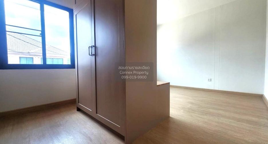 For sale 3 bedrooms townhouse in Bang Kruai, Nonthaburi