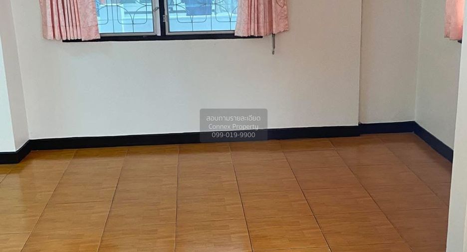 À vendre 4 chambres maison à Wang Thonglang, Bangkok