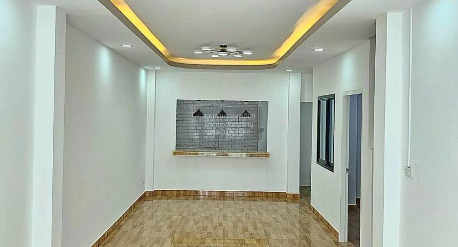 For sale 4 bedrooms townhouse in Bang Kruai, Nonthaburi