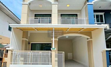 For sale 4 bedrooms townhouse in Bang Kruai, Nonthaburi
