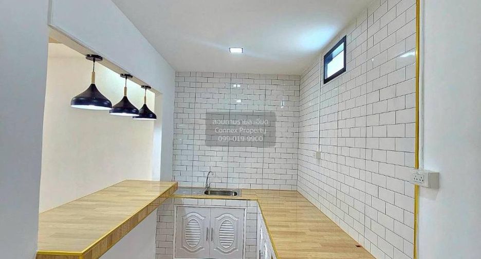For sale 4 bedrooms townhouse in Bang Kruai, Nonthaburi