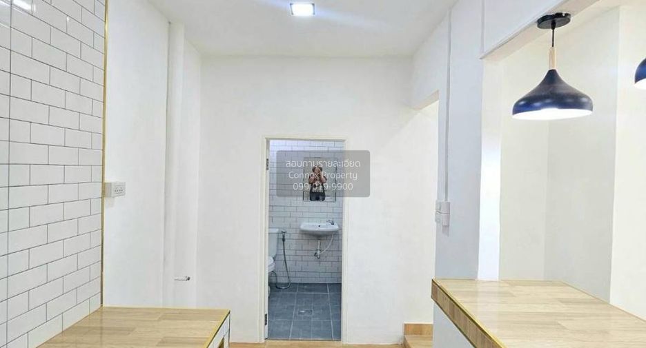 For sale 4 bedrooms townhouse in Bang Kruai, Nonthaburi
