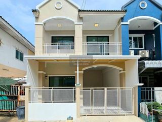 For sale 4 bedrooms townhouse in Bang Kruai, Nonthaburi
