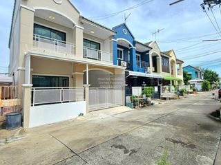 For sale 4 bedrooms townhouse in Bang Kruai, Nonthaburi