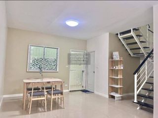 Reihenhaus zum Kauf mit 3 Zimmer in Phra Pradaeng, Samut Prakan