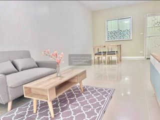 Reihenhaus zum Kauf mit 3 Zimmer in Phra Pradaeng, Samut Prakan