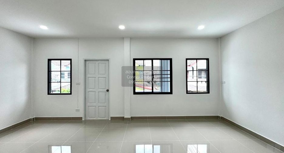 For sale 5 bedrooms townhouse in Thanyaburi, Pathum Thani