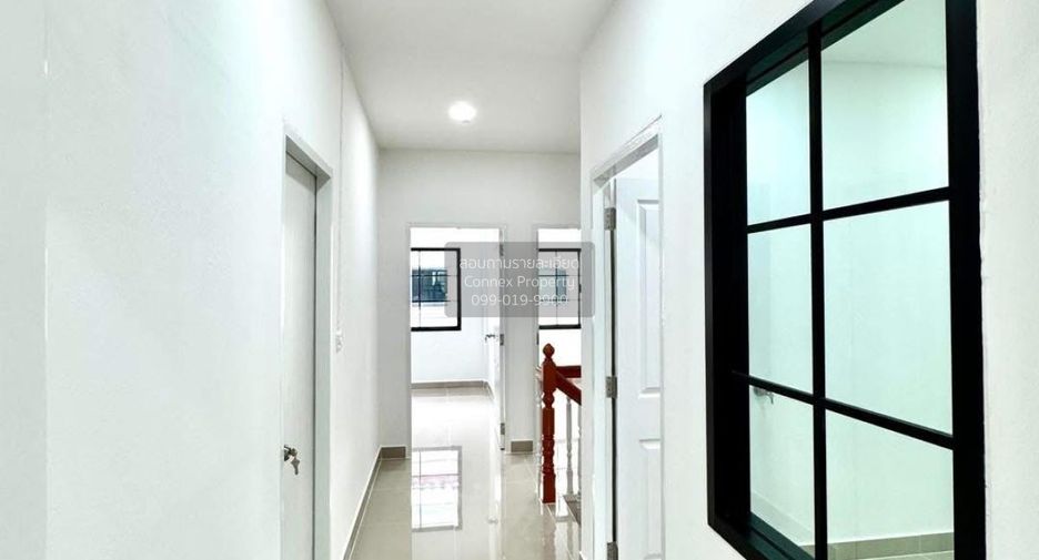 For sale 5 bedrooms townhouse in Thanyaburi, Pathum Thani