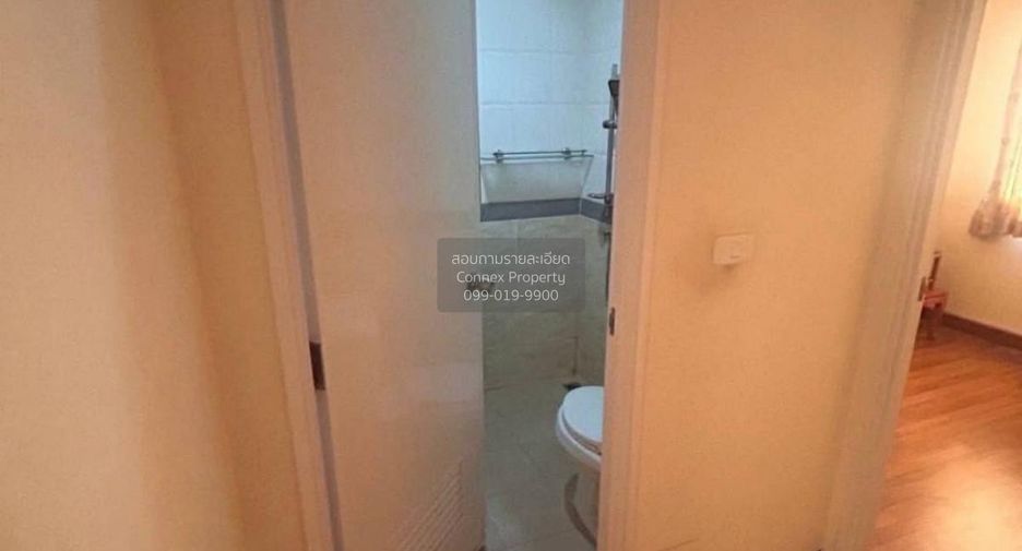 For sale 4 bedrooms townhouse in Sai Mai, Bangkok