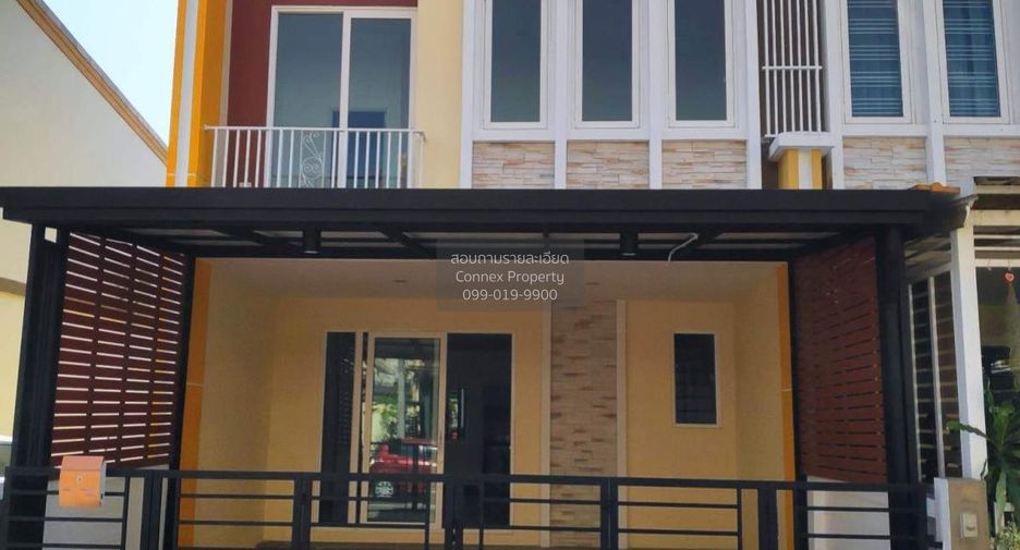 Casa adosada en venta de 4 habitaciones en Mueang Samut Sakhon, Samut Sakhon