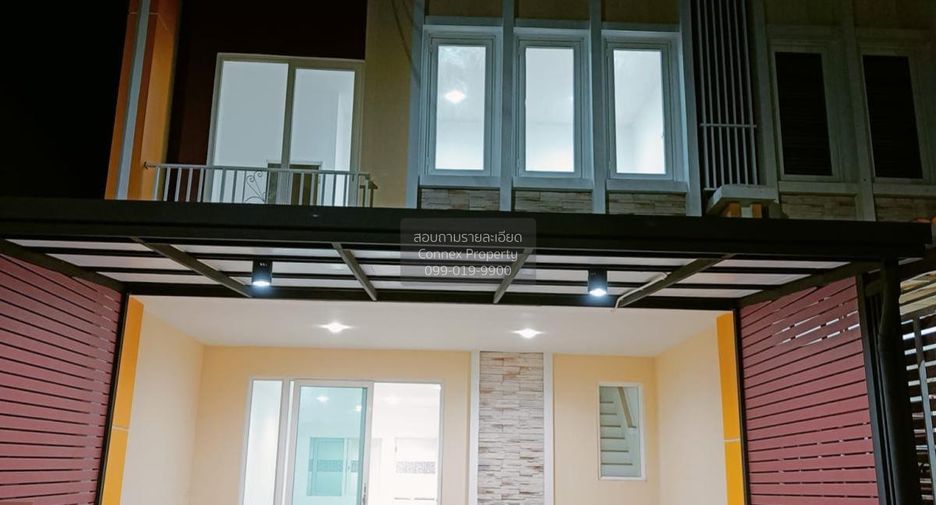 Casa adosada en venta de 4 habitaciones en Mueang Samut Sakhon, Samut Sakhon