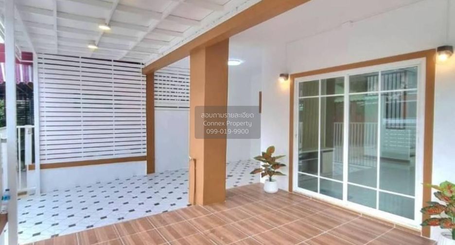 Casa adosada en venta de 3 habitaciones en Bang Bua Thong, Nonthaburi