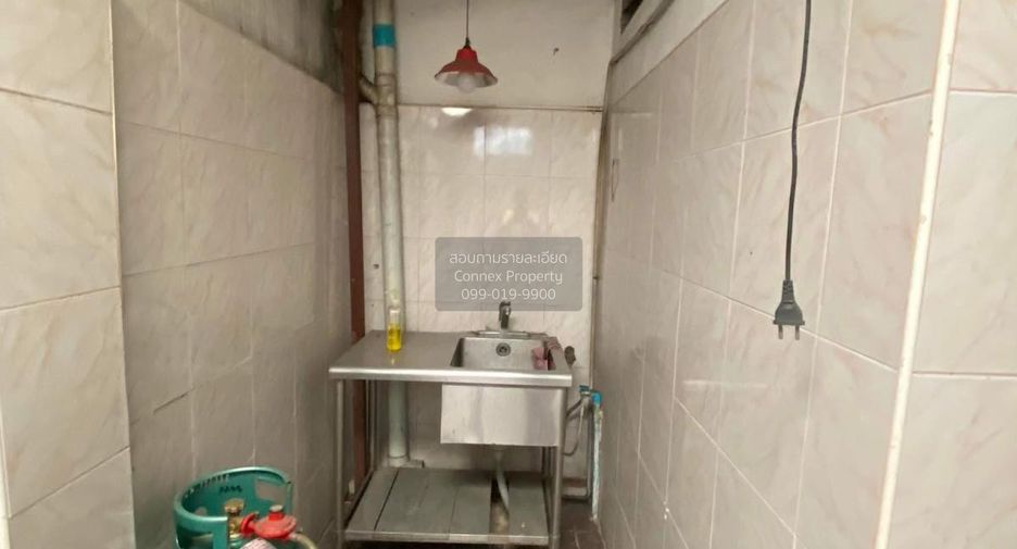 For sale 3 bedrooms townhouse in Phutthamonthon, Nakhon Pathom