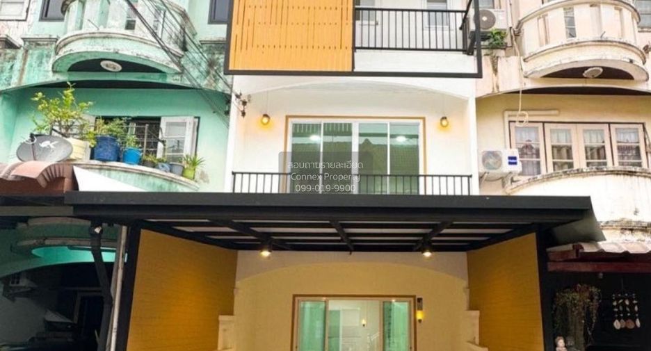Casa adosada en venta de 5 habitaciones en Nong Khaem, Bangkok