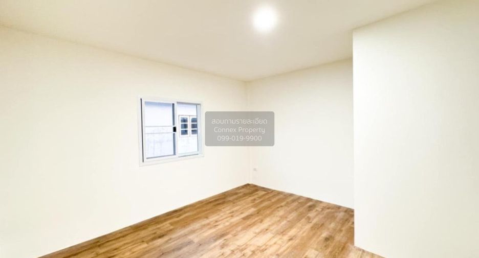 Casa adosada en venta de 5 habitaciones en Nong Khaem, Bangkok