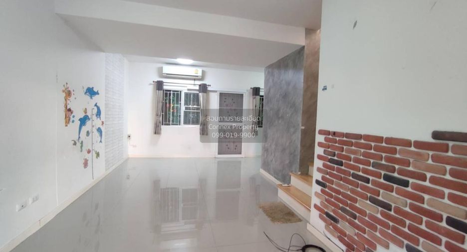 Reihenhaus zum Kauf mit 3 Zimmer in Bang Khun Thian, Bangkok