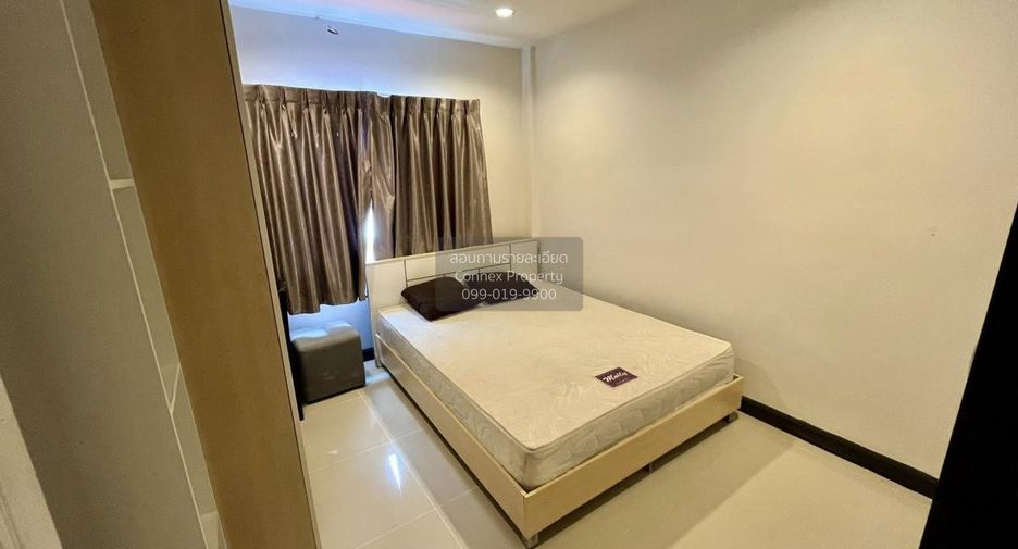 For sale 3 bedrooms townhouse in Bang Khun Thian, Bangkok