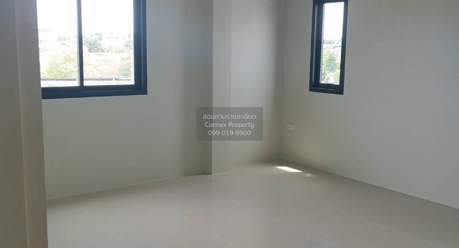For sale 4 bedrooms house in Mueang Prachuap Khiri Khan, Prachuap Khiri Khan