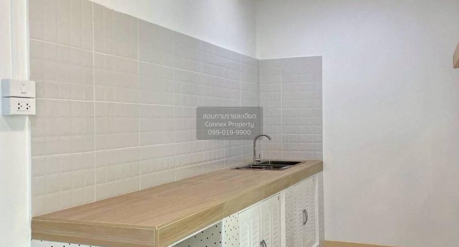 For sale 4 bedrooms townhouse in Bang Kruai, Nonthaburi