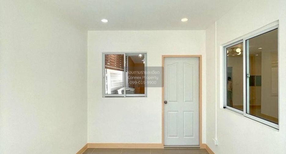 For sale 4 bedrooms townhouse in Bang Kruai, Nonthaburi