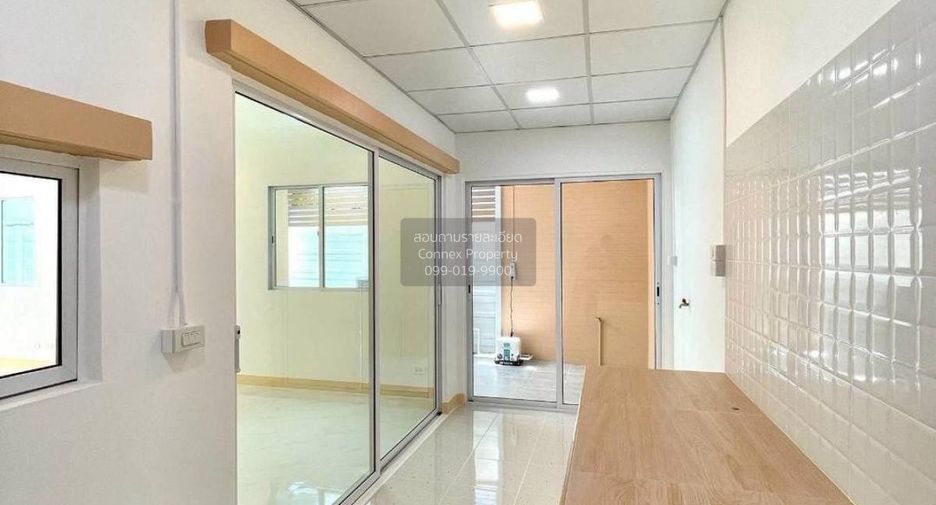 For sale 4 bedrooms townhouse in Bang Kruai, Nonthaburi