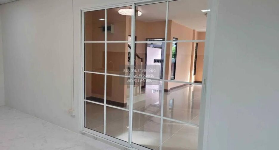 For sale 3 bedrooms townhouse in Bang Bua Thong, Nonthaburi