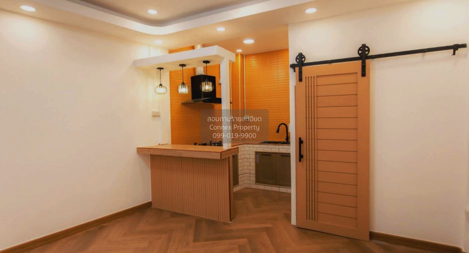 Casa adosada en venta de 2 habitaciones en Wang Thonglang, Bangkok
