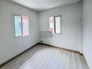 Casa en venta de 4 habitaciones en Thung Khru, Bangkok