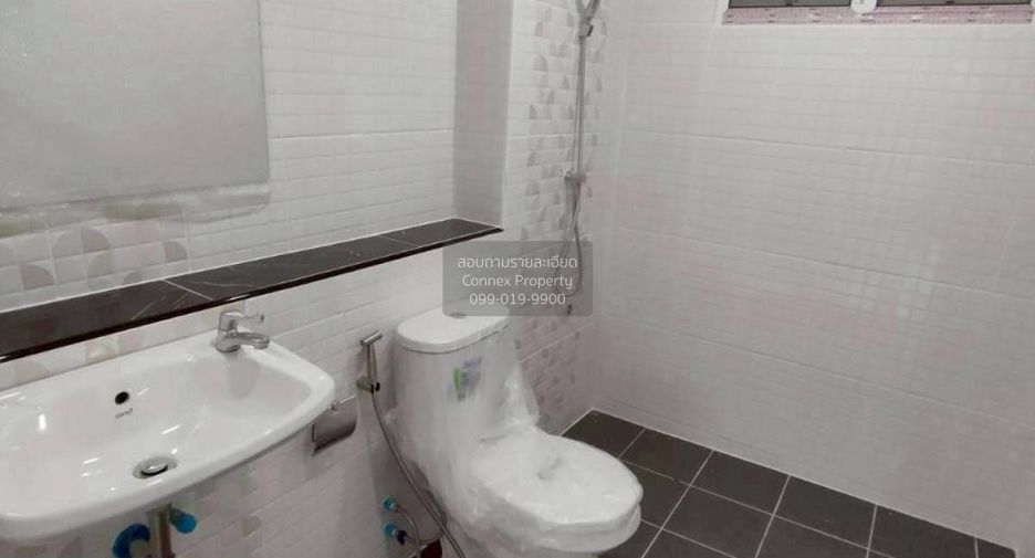 For sale 3 bedrooms townhouse in Bang Bua Thong, Nonthaburi