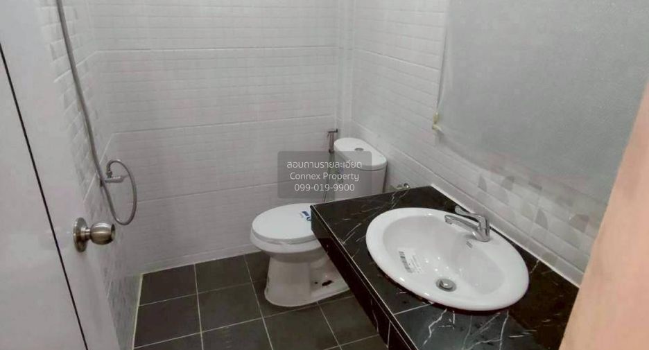 For sale 3 bedrooms townhouse in Bang Bua Thong, Nonthaburi
