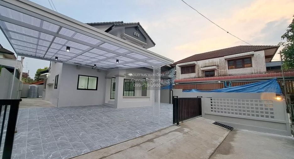 Haus zum Kauf mit 5 Zimmer in Bang Khae, Bangkok