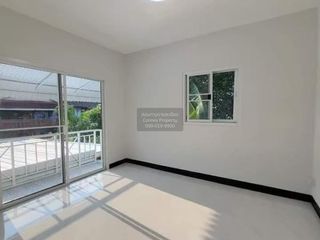 For sale 4 bedrooms house in Thanyaburi, Pathum Thani