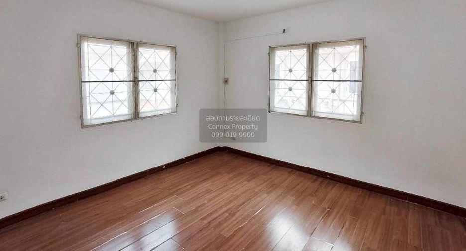 À vendre 3 chambres maison à Sam Phran, Nakhon Pathom