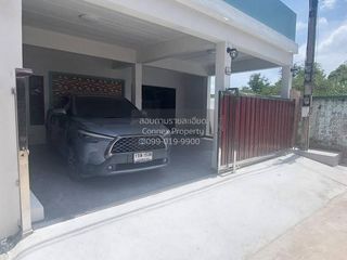 Casa adosada en venta de 5 habitaciones en Krathum Baen, Samut Sakhon