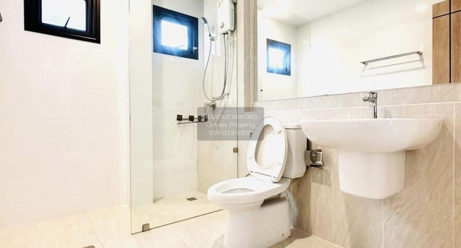 À vendre 3 chambres maison à Bang Sao Thong, Samut Prakan