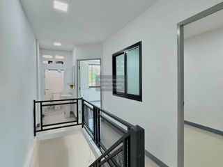 For sale 3 bedrooms townhouse in Mueang Nonthaburi, Nonthaburi
