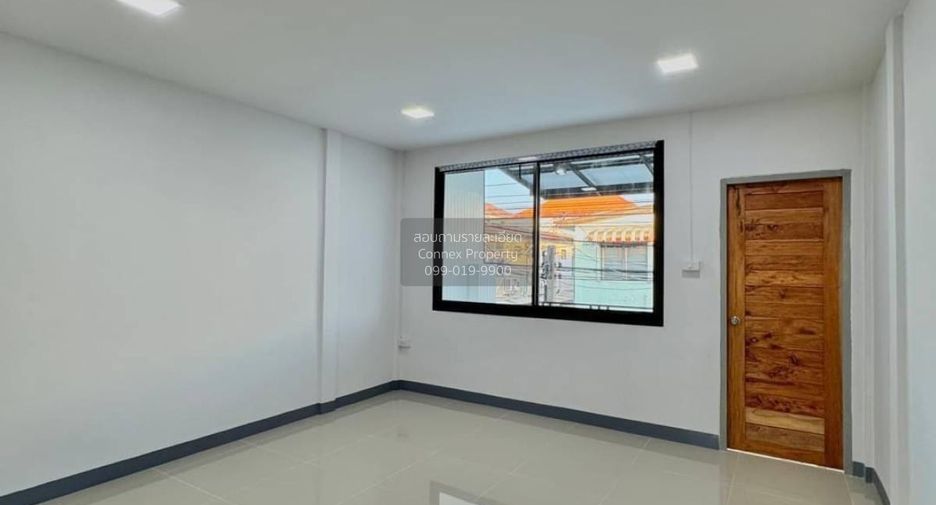For sale 3 bedrooms townhouse in Mueang Nonthaburi, Nonthaburi