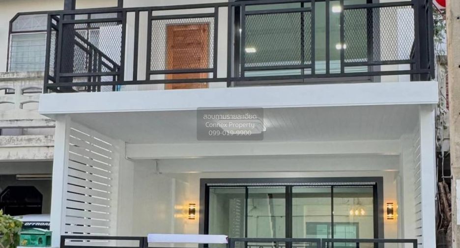 For sale 3 bedrooms townhouse in Mueang Nonthaburi, Nonthaburi
