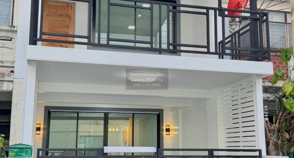 For sale 3 bedrooms townhouse in Mueang Nonthaburi, Nonthaburi