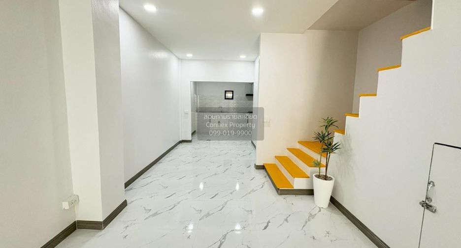 For sale 2 bedrooms townhouse in Mueang Nonthaburi, Nonthaburi