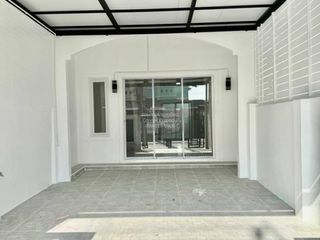 For sale 2 bedrooms townhouse in Sai Noi, Nonthaburi