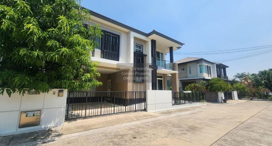 À vendre 5 chambres maison à Taling Chan, Bangkok