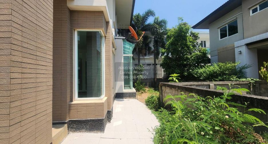 À vendre 5 chambres maison à Taling Chan, Bangkok