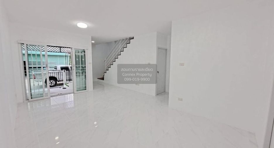 For sale 3 bedrooms townhouse in Sam Phran, Nakhon Pathom