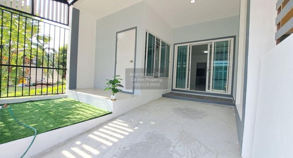 For sale 3 bedrooms townhouse in Sam Phran, Nakhon Pathom