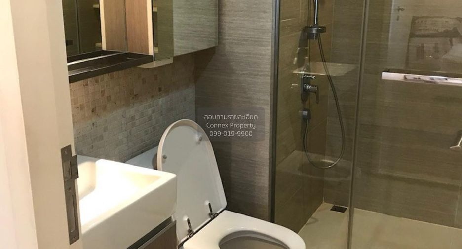 For sale 2 bedrooms condo in Khlong Toei, Bangkok