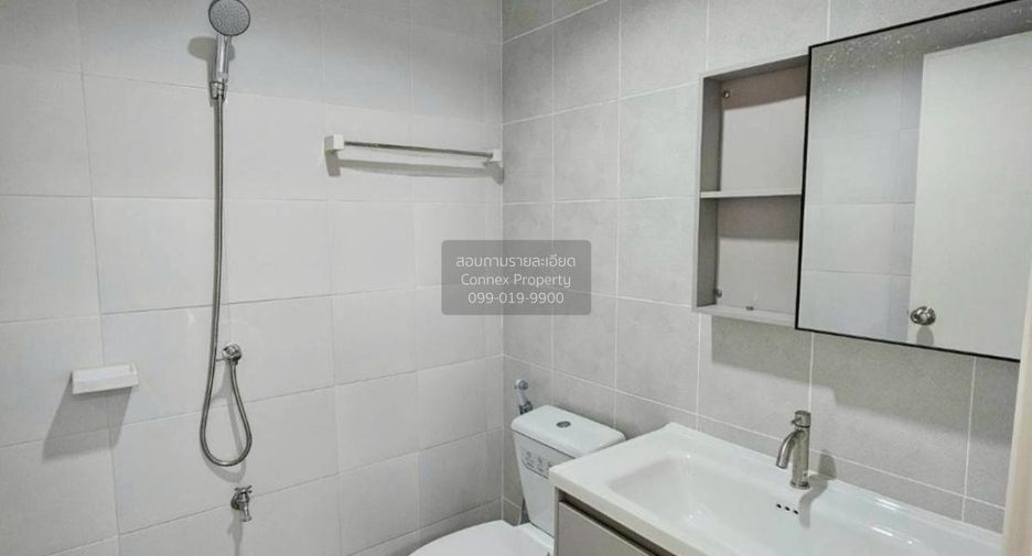 Casa adosada en venta de 3 habitaciones en Bang Khun Thian, Bangkok