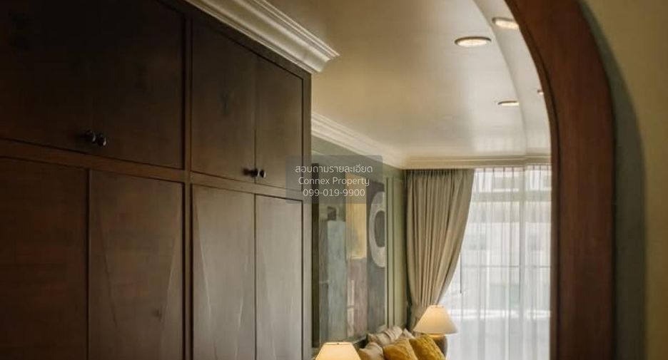For sale 2 bedrooms condo in Watthana, Bangkok